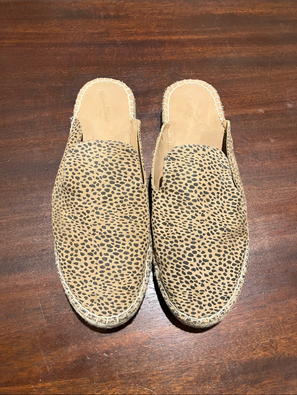 Universal Thread Tan Leopard-Print Slip-On Espadrille Mules
